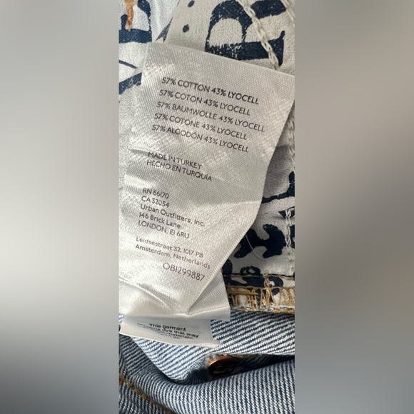 We The Free Light Blue Distressed Boyfriend Jeans Free People size 26 - Picture 13 of 13